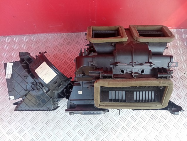 Корпус печі в зборі 64119291191 BMW