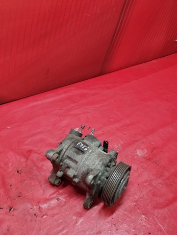 Компресор системи кондиціювання 64506805025 BMW