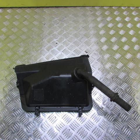 Водостік лобового скла, жабо 668634247R RENAULT