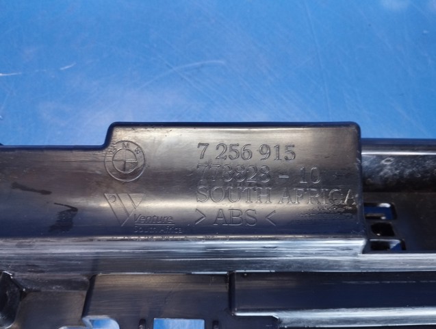Опора порога (кріплення) 7256915 BMW