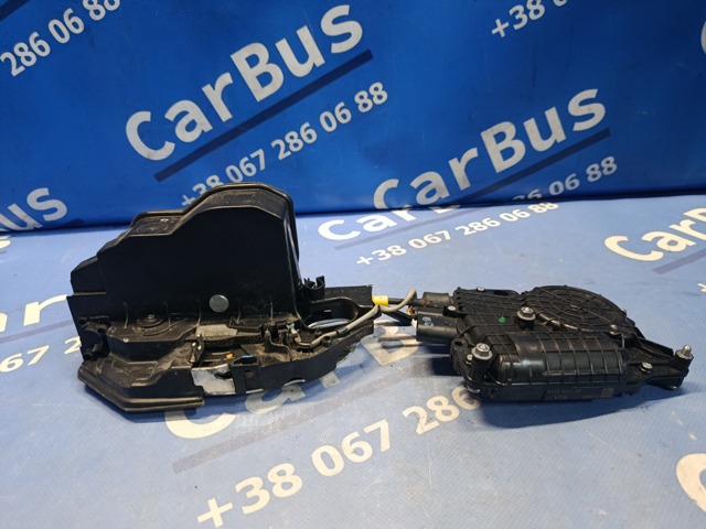 Замок двері правої передньої 7315022 BMW