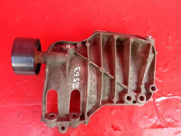 Кронштейн компресора кондиціонера 7585167 BMW