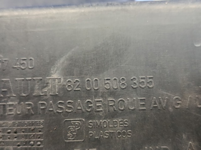 Підкрилок переднього крила, лівий задній 7700312790 RENAULT