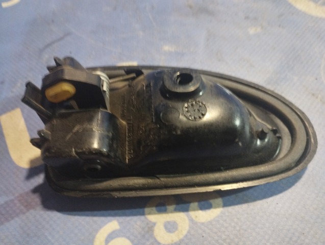 Ручка дверей правихї, внутрішня, перед/зад 7700830079 RENAULT