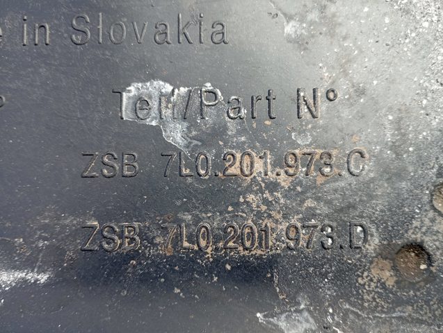 Захист днища, паливного бака 7L0201973C VAG