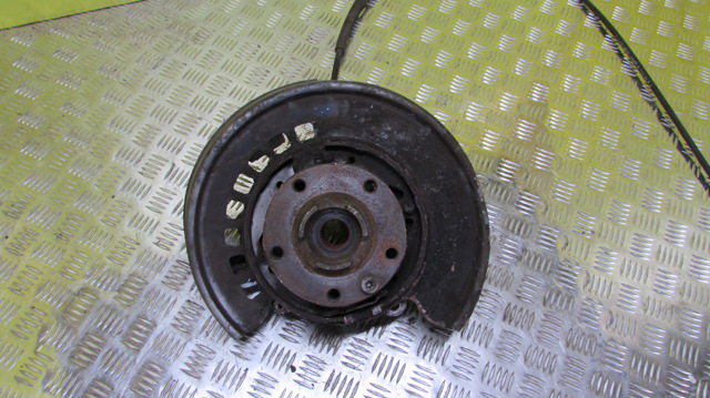 Цапфа поворотного кулака 7L0505436B VAG