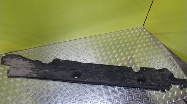 Захист днища, правий 7L0825212A VAG