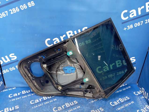 Склопідйомник задніх лівих дверей 7L0839461D VAG
