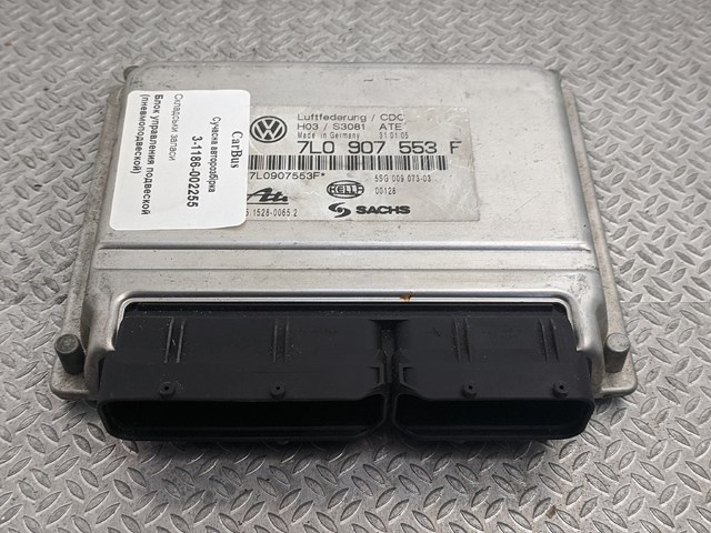 Блок керування пневмопідвіскою 7L0907553F VAG