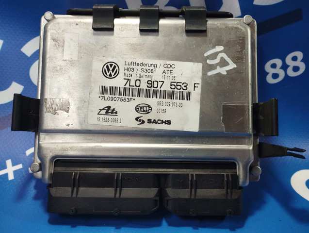 Блок керування пневмопідвіскою 7L0907553H VAG