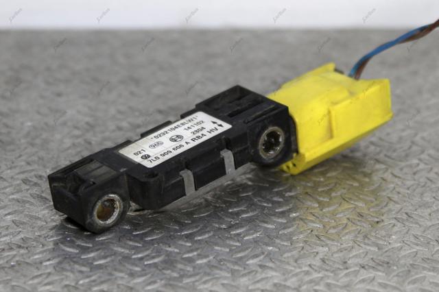 Датчик подушки безпеки 7L0909606A VAG
