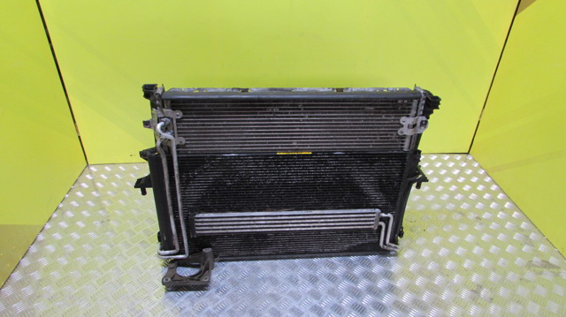 Радіатор 7L6121253B VAG