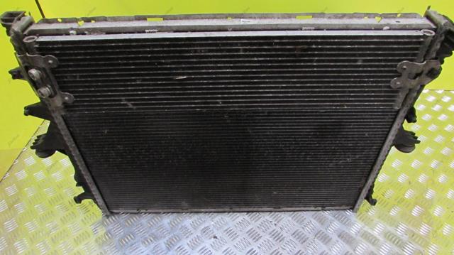 Радіатор водяний 7L6121253C VAG