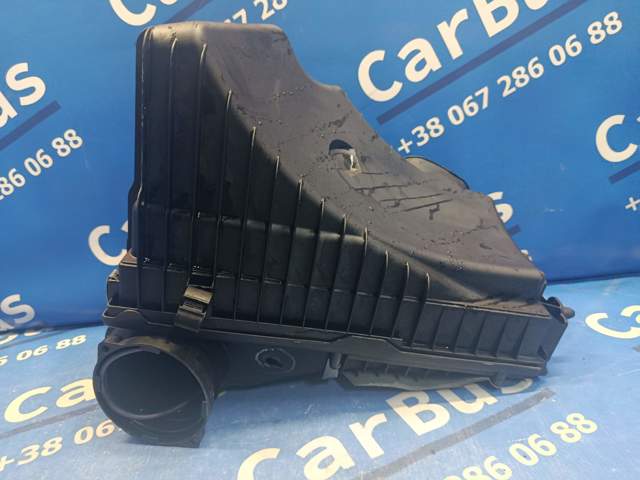 Корпус повітряного фільтра 7L6129607AH VAG