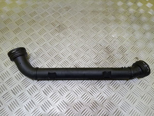 Шланг/патрубок інтеркуллера 7L6145795A VAG