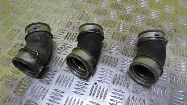 Шланг/патрубок интеркуллера 7L6145943C VAG