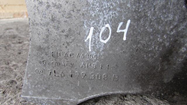 Кронштейн подушки (опори) двигуна, правої 7L6199308B VAG