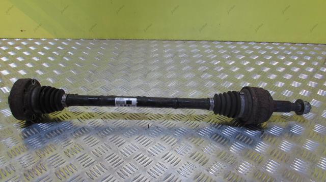 Привід задній 7L8501201 VAG