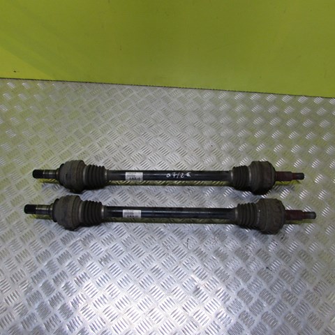 Напіввісь задня 7L8501201B VAG