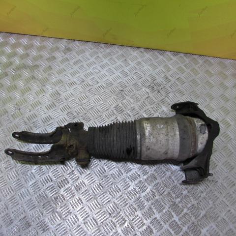 Амортизатор передньої підвіски, лівий 7L8616039D VAG