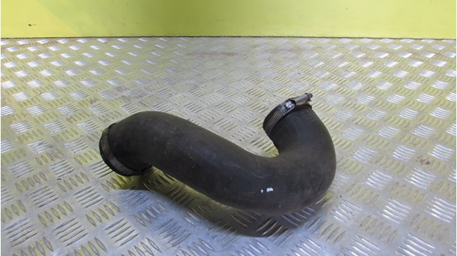 Патрубок дросельний 7P0145972A VAG