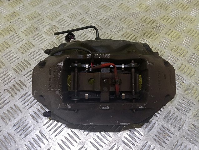 Супорт гальмівний, передній, правий 7P6615106AE VAG