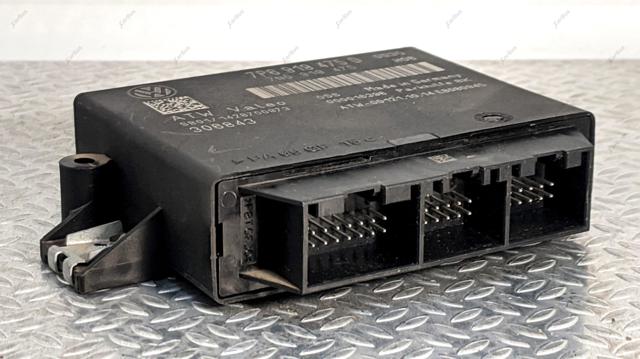Модуль керування (ЕБУ) парктроніком 7P6919475D VAG
