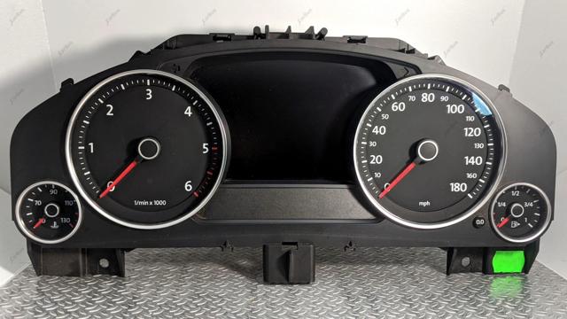 Щиток приладів 7P6920983G VAG