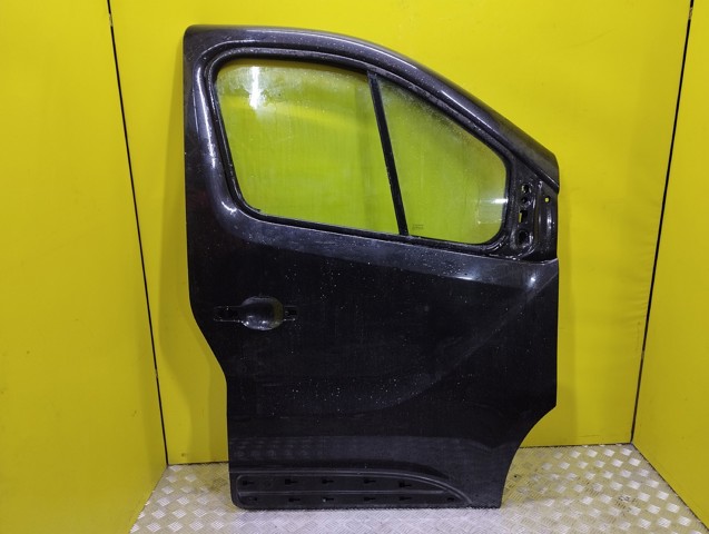 Дверка передня права 801005445R RENAULT