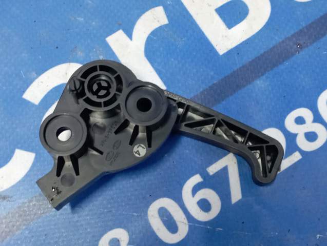 Ручка відкриття капота 811812B000 HYUNDAI