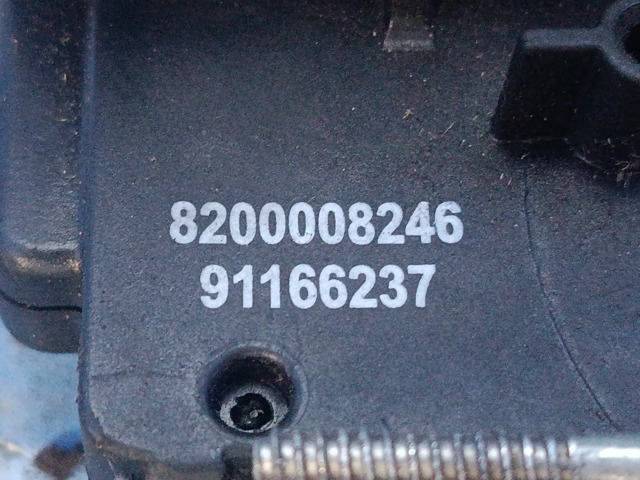 Замок дверей водія 8200008246 RENAULT