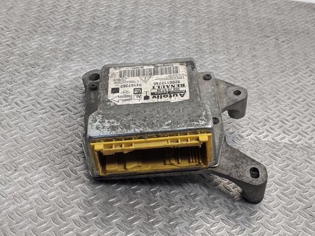 Блок управління airbag 8200112746 RENAULT