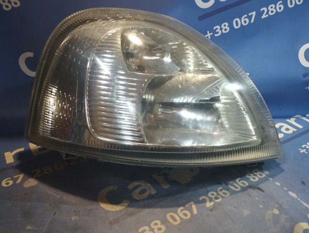 Права блок фара 8200163518 RENAULT