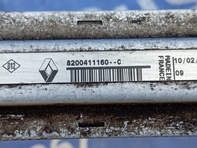 Радіатор интеркуллера 8200411160 RENAULT