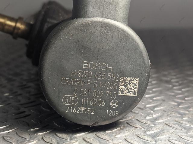 Регулятор тиску палива в паливній рейці 8200426552 RENAULT
