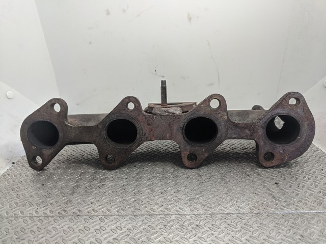 Газопроводи (колектор випускний) 8200460501 RENAULT