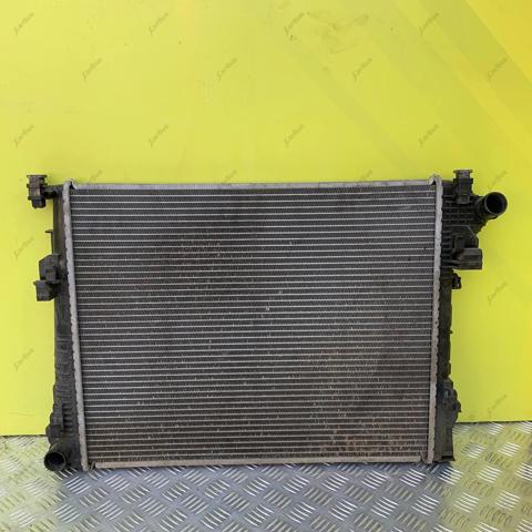 Радіатор системи охолодження двигуна 8200465488 RENAULT