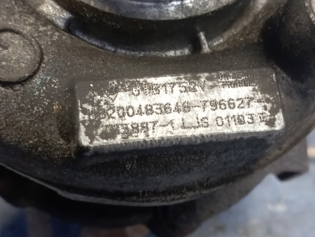 Турбокомпресор 8200483648 RENAULT