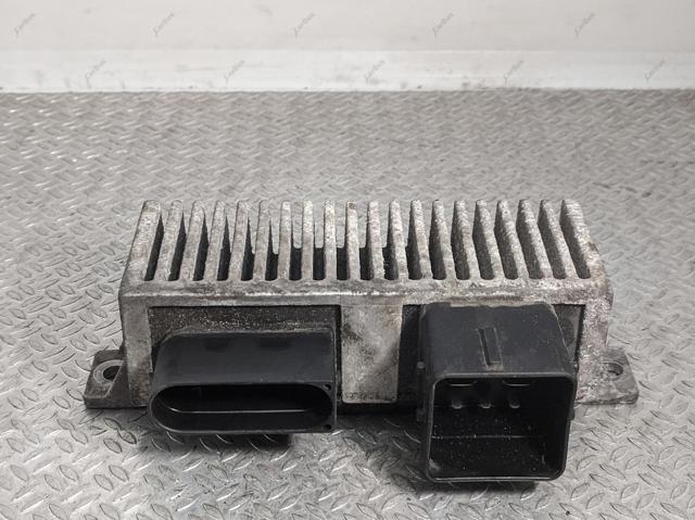 Реле передпускового підігрівача 8200558438 RENAULT