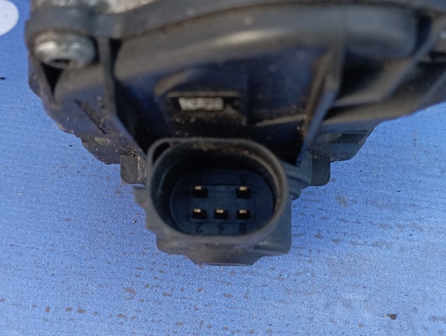Клапан EGR рециркуляції газів 8200797706 RENAULT