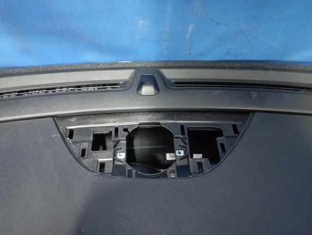 Передня панель 84710G5200WK HYUNDAI