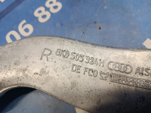 Балансир підвіски задній правий 8K0505324H VAG