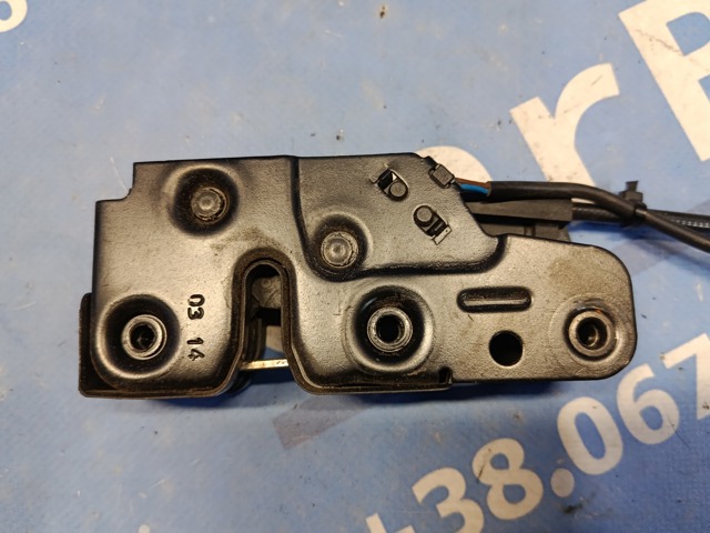 Замок капота 8K0823509G VAG