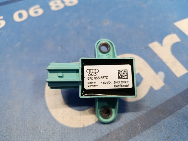 Датчик AIRBAG передній 8K0955557C VAG