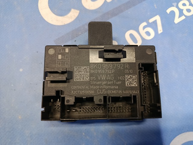 Блок комфорту передніх дверей 8K0959792R VAG