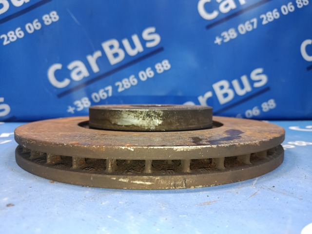 Диск гальмівний передній 8R0615301C VAG