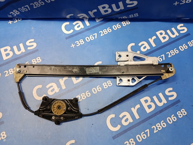 Механізм стеклопод'емника двері задньої, правої 8R0839462D VAG