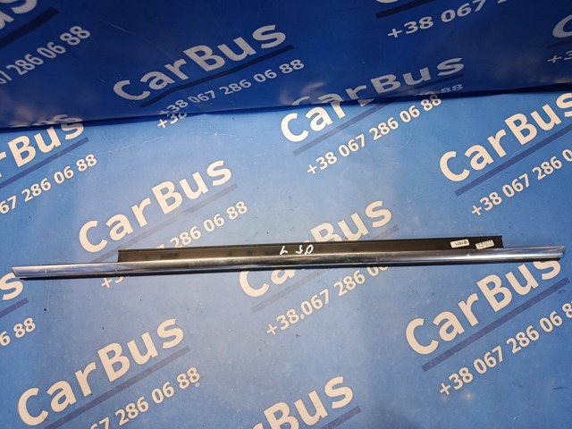 Молдинг опускного скла нижній, двері задньої, лівої 8R0853763F2ZZ VAG