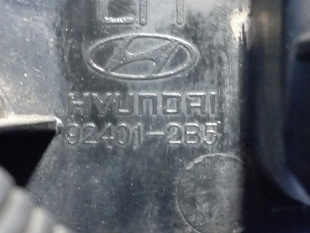 Задній лівий зовнішній ліхтар 924012B520 HYUNDAI