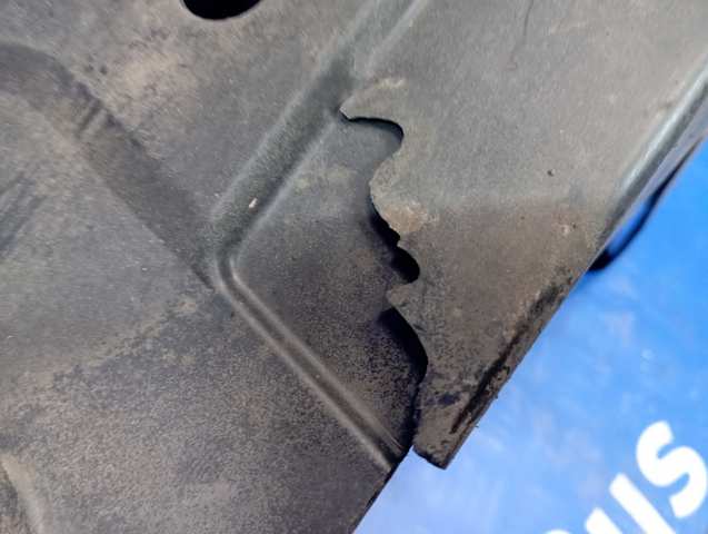 Підкрилок переднього крила, лівий задній 93867897 RENAULT